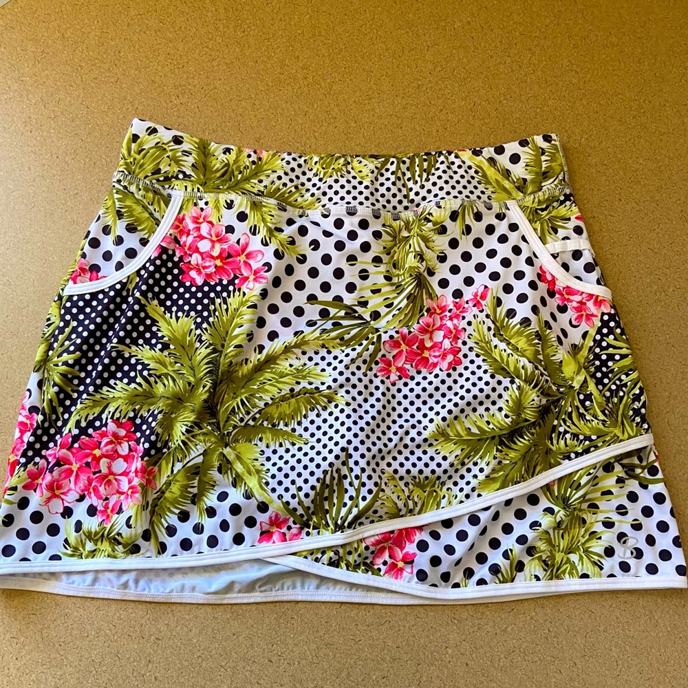 Tropical sofibella golf skort with polka dot